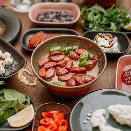 Hotel Nill's Stone House *