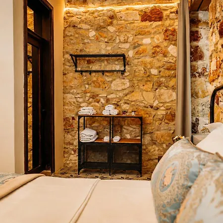Nill's Stone House Çeşme