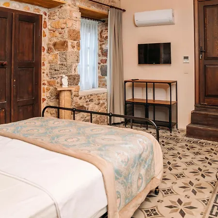 Nill's Stone House Otel Çeşme